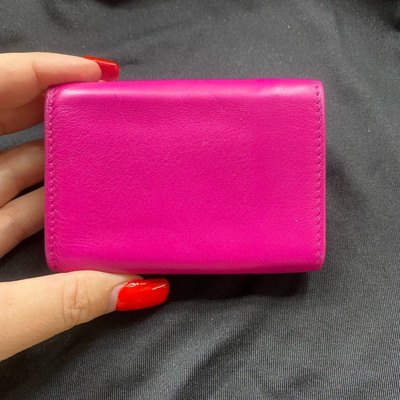 💕🤭 Balenciaga pink wallet! - Picture 2 of 16